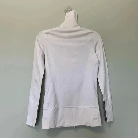 Lululemon white  scuba hoodie 4 - Picture 7 of 7